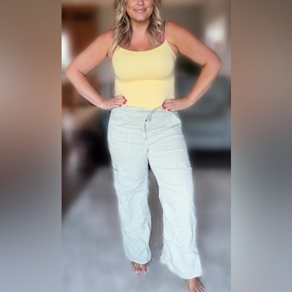 American Eagle Outfitters Light Green Wide Leg Pants